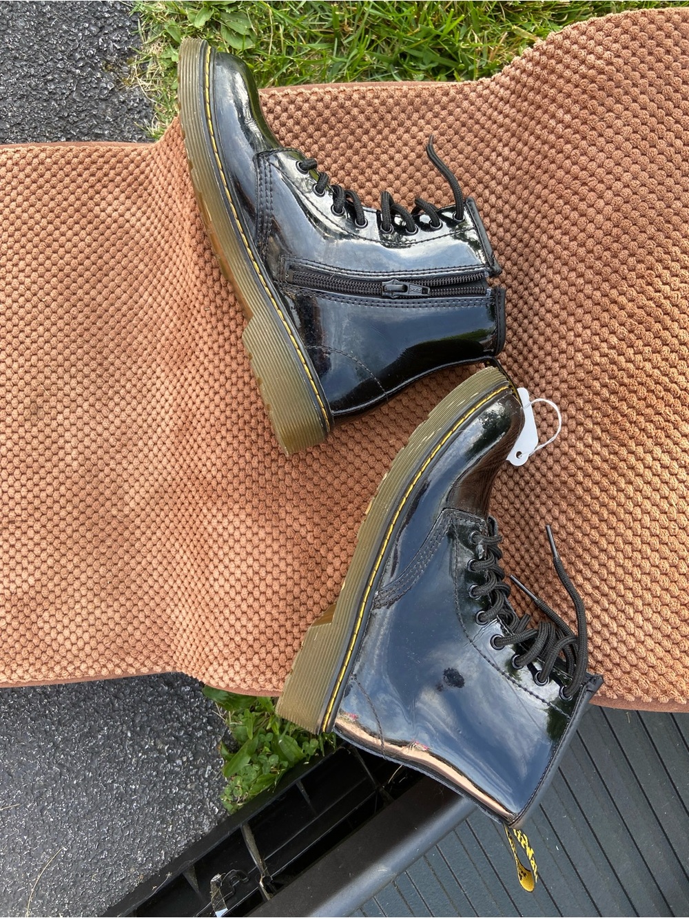 Dr. Martens Kids Black Patent Leather Lace-Up Boots with Side Zip BRAND NEW!!